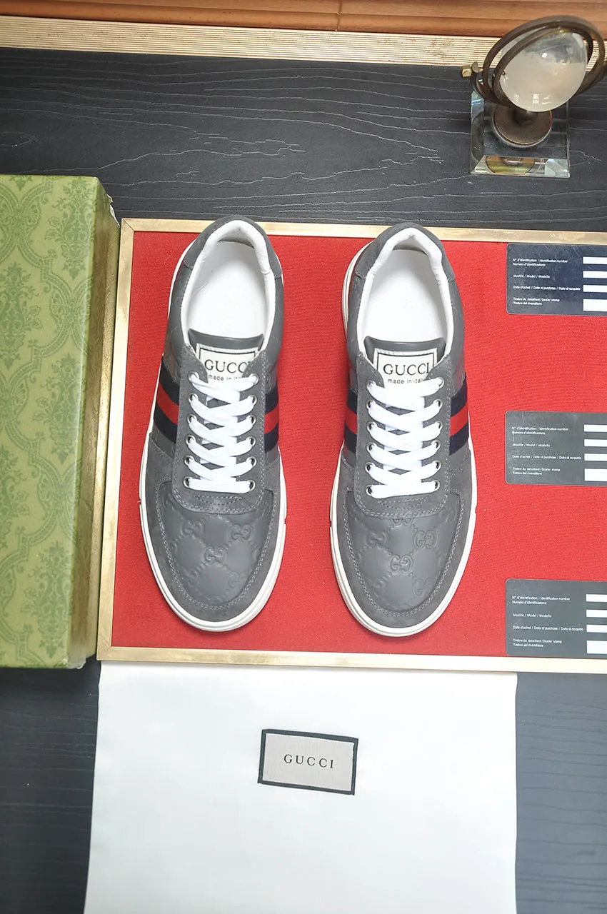Men's men's shoes💰440💶[GUCCI] official website 1:1 men's sports shoes are now on the market. They are made of original fabric + water-dyed sheepskin lining, plus the official website original 1:1 comfortable outsole. Fashionable and versatile, super comfortable and breathable. Standard shoe size 38/45 (custom-made size 45 is non-refundable)